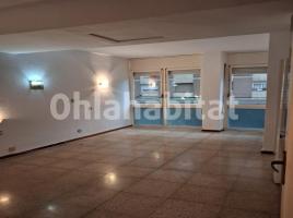Alquiler estudio, 29 m², cerca de bus y tren, Avenida de la Granvia de lHospitalet, 11
