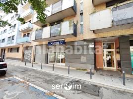 Local comercial, 106 m², seminuevo, Paseo Països Catalans, 89