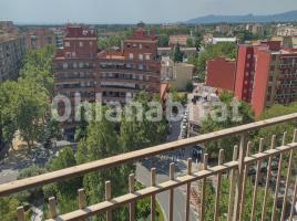 Àtic, 287 m², prop de bus i tren, Plaza de la Pastoreta, 1