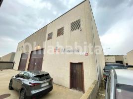 Louer , 430 m², Zona