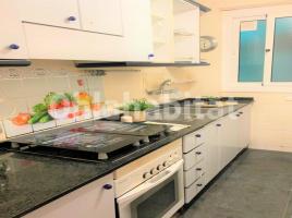 Pis, 75 m², prop de bus i tren