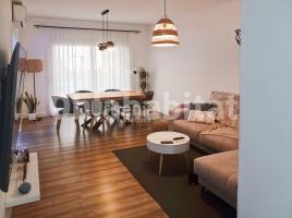 Pis, 127 m², Zona