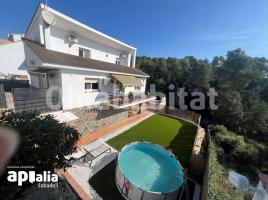 Casa (chalet / torre), 238 m²