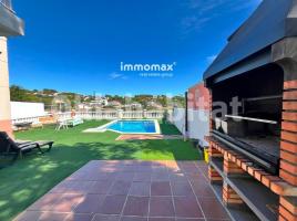 Casa (unifamiliar aïllada), 212 m², Zona