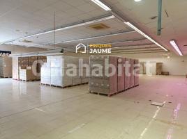 Local comercial, 650 m², Zona