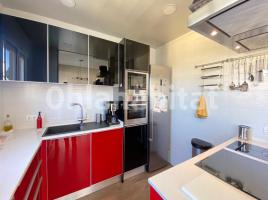 (xalet / torre), 263 m², près de bus et de train, Calle de Josep Puig i Cadafalch