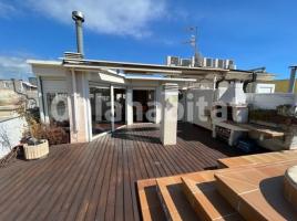 Àtic, 280 m², prop de bus i tren