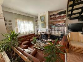 Casa (xalet / torre), 354 m², Calle Bosc