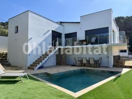 Casa (xalet / torre), 150 m², Calle Navarra, 33