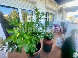 Apartament, 85 m², Zona