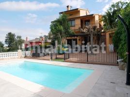 Casa (xalet / torre), 160 m²