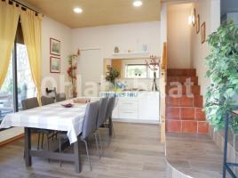 Casa (xalet / torre), 160 m²