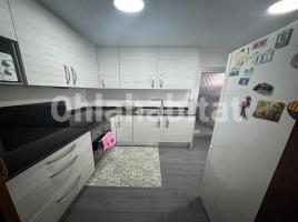 Pis, 86 m²