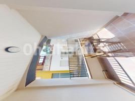 Apartament, 116 m², seminou, Calle Perica