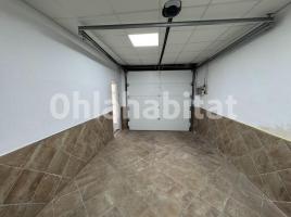 Casa (unifamiliar adossada), 127 m², prop de bus i tren