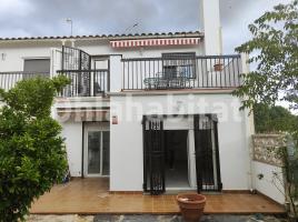 Houses (terraced house), 140 m²