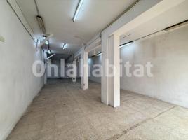Business premises, 130 m², near bus and train, Calle de l'Estació