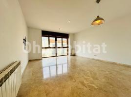 Pis, 91 m², seminou