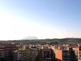 Piso, 73 m², cerca de bus y tren