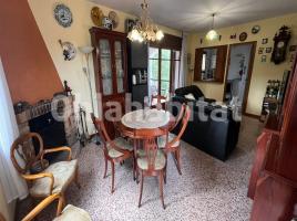 Casa (xalet / torre), 136 m²