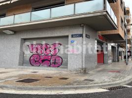 For rent business premises, 109 m², almost new, Calle de Coll i Pujol, 65