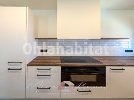 Pis, 91 m², Calle de Berga