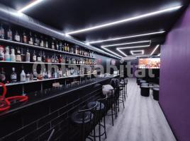Alquiler local comercial, 70 m², Calle d'Enric Prat de la Riba, 166