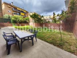 Flat, 85 m², almost new