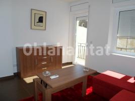 For rent flat, 59 m², Calle de Peralada