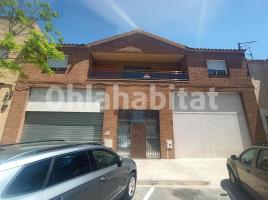 (unifamiliar adossada), 437 m², Calle de Pau Gargallo, 10