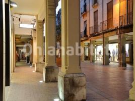 Alquiler tienda, 75 m², Plaza de la Constitució