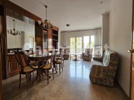 Alquiler piso, 150 m², cerca de bus y tren, Plaza del President Josep Tarradellas
