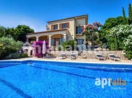 Casa (xalet / torre), 318 m², seminou