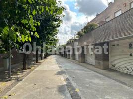 Houses (terraced house), 327 m², Zona