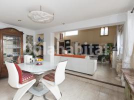 Casa (xalet / torre), 246 m², Calle Riera-la Almadrava, 15
