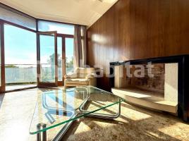 Flat, 199 m², near bus and train, Avenida de Salvador Dalí i Domènech, 132