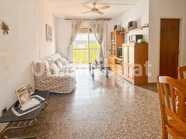 Pis, 108 m², Zona