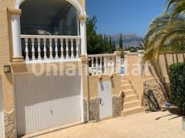 Houses (villa / tower), 500 m², Calle Berlin