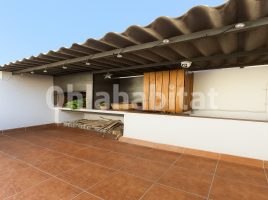 Houses (terraced house), 250 m², near bus and train