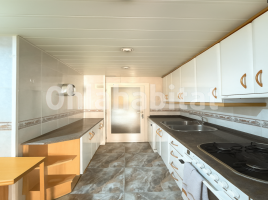 Piso, 85 m², cerca de bus y tren