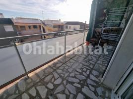 Pis, 60 m², prop de bus i tren