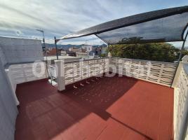 Houses (terraced house), 55 m², near bus and train