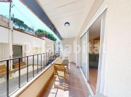 Pis, 116 m², presque neuf, Zona