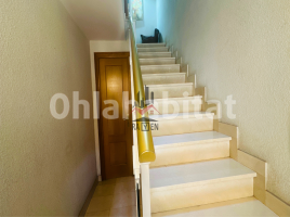 Houses (terraced house), 262 m², Ronda Pirineus