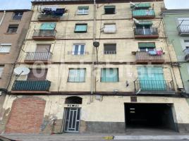 , 896 m², près de bus et de train, Calle Nou de Santa Clara