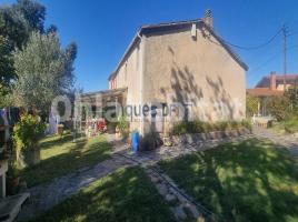 Casa (unifamiliar adosada), 316 m²