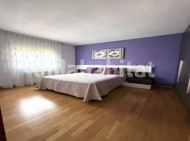 Flat, 105 m²