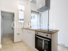 Piso, 96 m², cerca de bus y tren