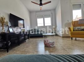 Casa (unifamiliar adosada), 243 m²