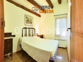 Casa (unifamiliar adosada), 280 m², Calle Balaguer, 11